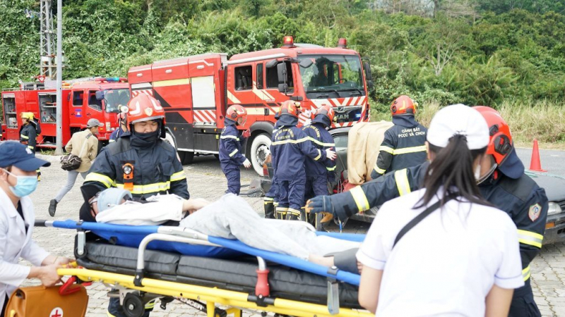 Việt Nam - Lào – Campuchia phối hợp diễn tập phòng cháy chữa cháy và cứu nạn cứu hộ -1
