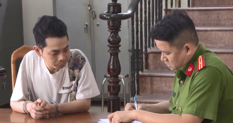 Phối hợp với các đối tượng ở Campuchia, dùng chiêu trò lừa đảo nhằm chiếm đoạt tài sản -0