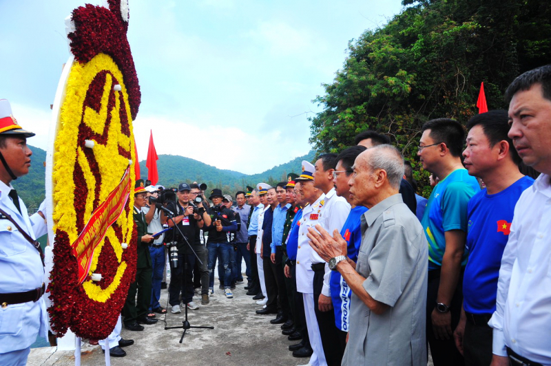 Phú Yên tổ chức lễ tri ân tưởng niệm liệt sĩ ở bến Vũng Rô -0