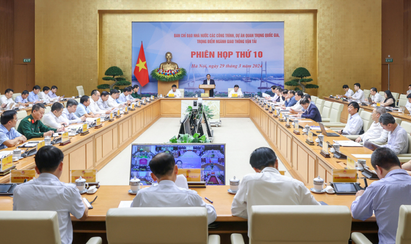 Thủ tướng: Nỗ lực thực hiện '6 hơn' trong triển khai các dự án trọng điểm GTVT -0