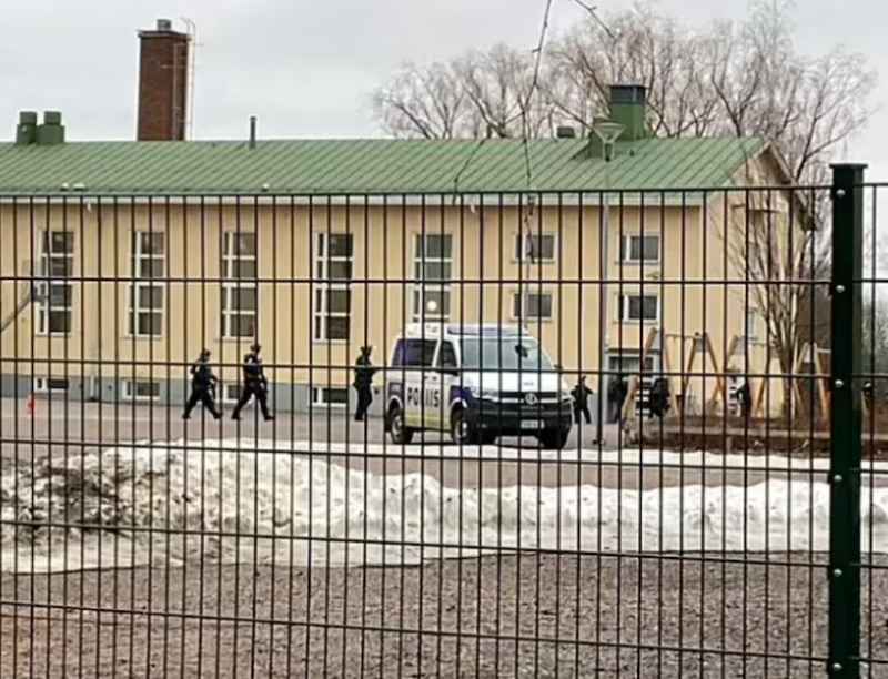Xả súng ở trường học tại Phần Lan, nghi phạm 12 tuổi bị bắt -0