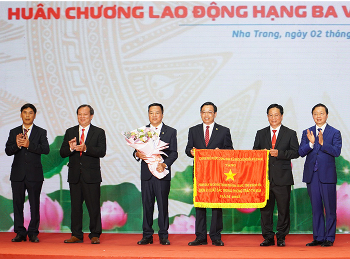 Phát triển thành phố Nha Trang theo hướng chuyển đổi xanh, tăng trưởng xanh -0