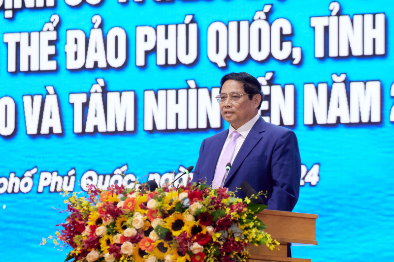 Thủ tướng Phạm Minh Chính khảo sát các dự án tại Thị trấn Hoàng Hôn, Phú Quốc  -0