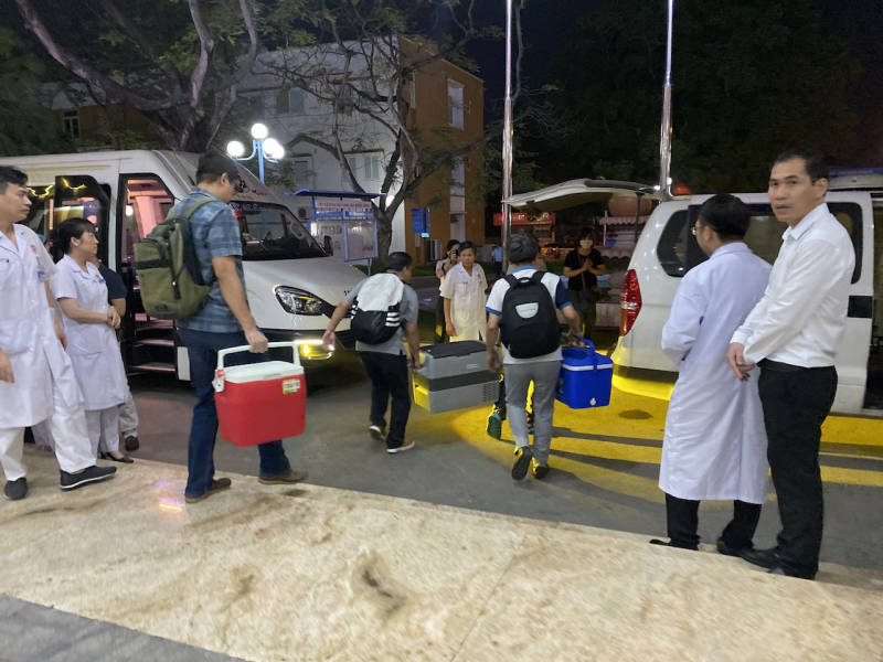 Lần đầu tiên lấy đa tạng từ người cho chết não tại bệnh viện tuyến tính -0