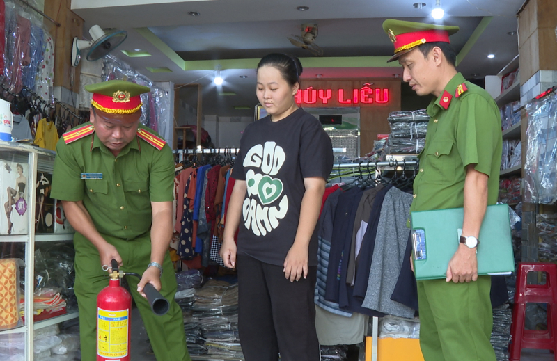 Tăng cường phòng chống cháy nổ tại các cơ sở kinh doanh ở Bạc Liêu -0