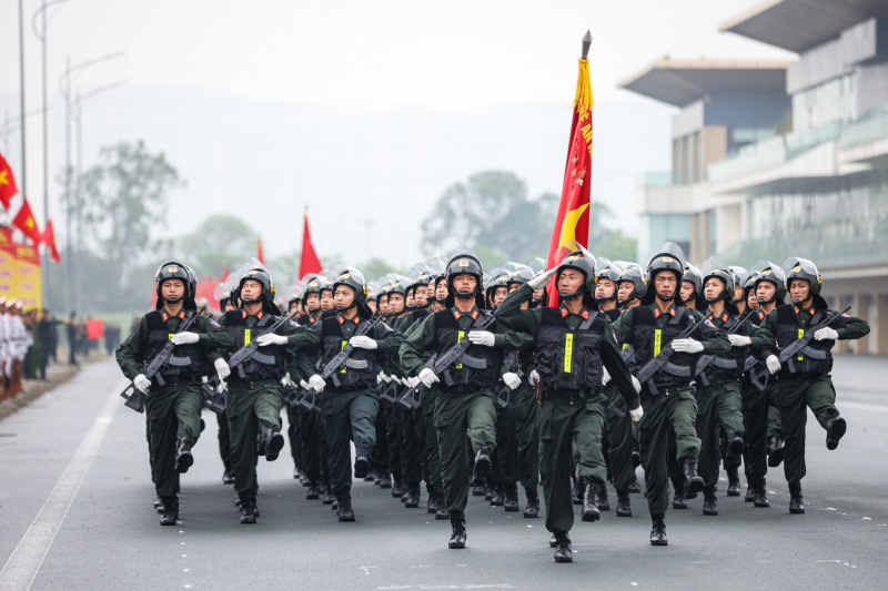 Luyện tập thuần thục, phục vụ tốt Lễ kỷ niệm 50 năm Ngày truyền thống lực lượng Cảnh sát cơ động -2