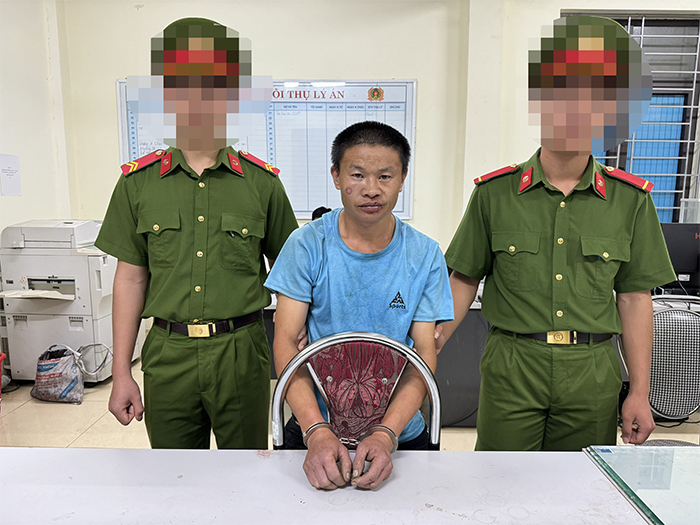 Khen thưởng các đơn vị có thành tích xuất sắc trong công tác đấu tranh với tội phạm -0