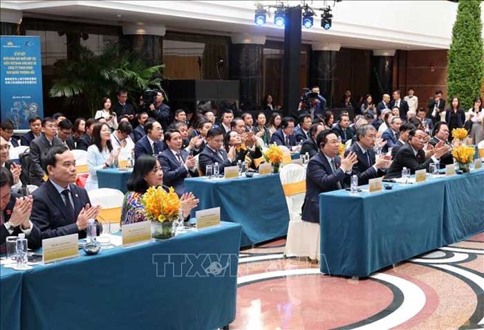Chủ tịch Quốc hội dự Lễ kỷ niệm 30 năm đường bay Việt Nam - Trung Quốc -0
