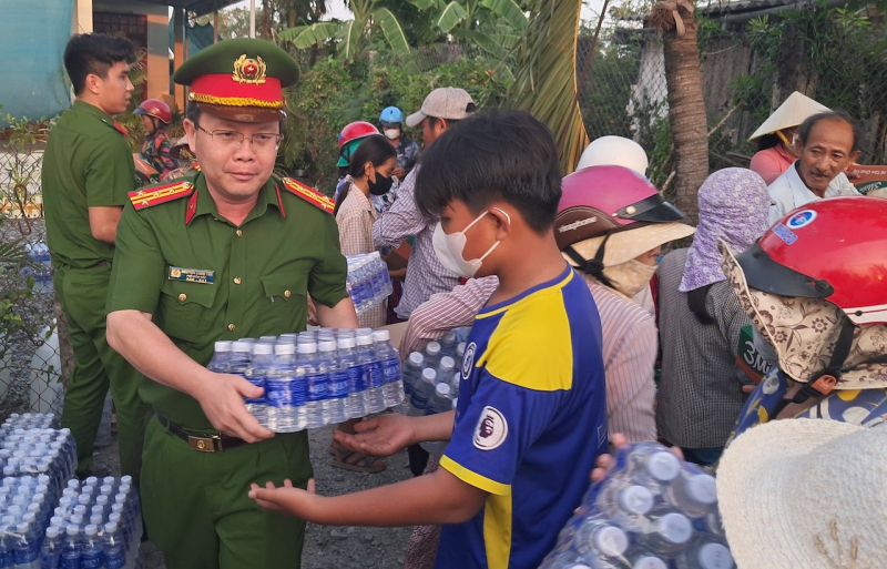 f3caecb90e16a148f807.jpeg -0