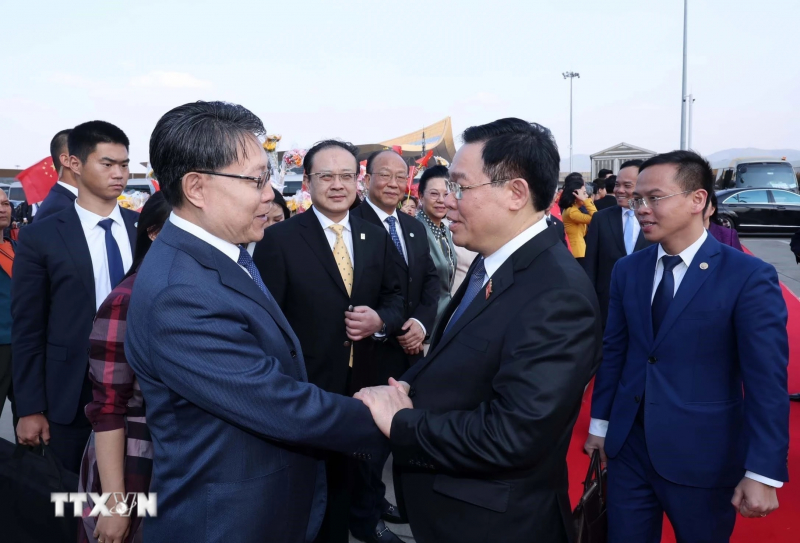 Chủ tịch Quốc hội kết thúc tốt đẹp chuyến thăm chính thức Trung Quốc -0