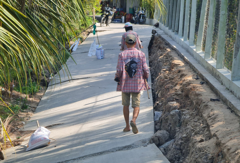 Cà Mau công bố tình huống khẩn cấp hạn hán cấp 2 ở huyện Trần Văn Thời và U Minh -0