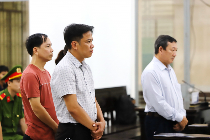 Cựu Giám đốc CDC Khánh Hòa bị xử phạt 3 năm 6 tháng tù -0