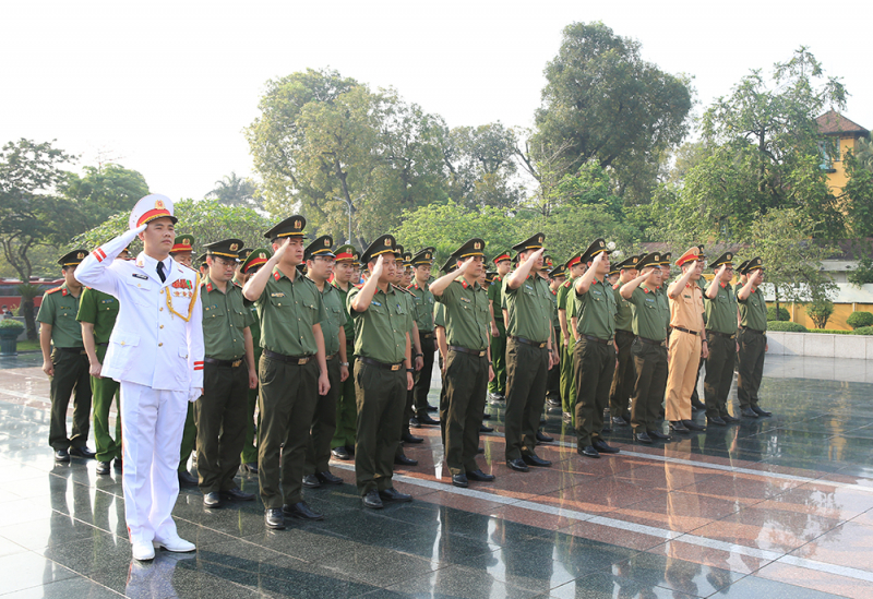 Tuổi trẻ CAND dâng hương tưởng nhớ các Anh hùng Liệt sĩ -0