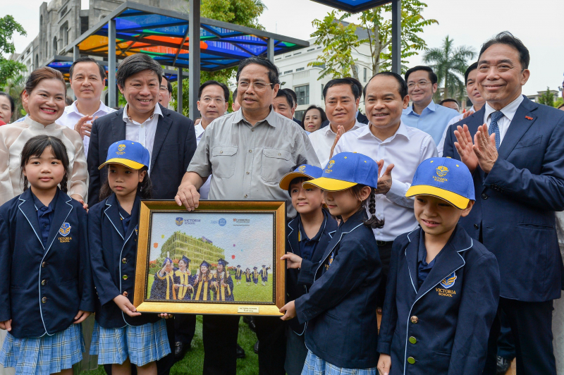 z5368879780367_b40c6c3f41103f9b58c517fd8223cd0e.jpg -0