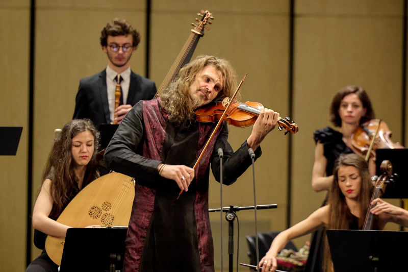 Nghệ sĩ Pháp biểu diễn Hòa nhạc Bốn mùa tại Nhà hát Hồ Gươm -0