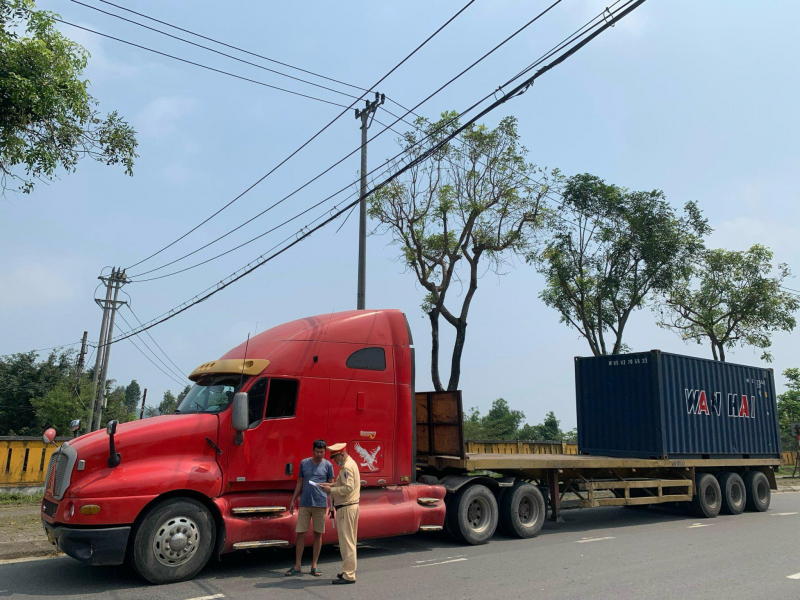 Coi thường luật giao thông như xe vận tải hành khách vi phạm tốc độ hơn 200 lần/tháng -2