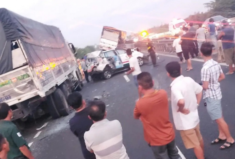 z5371250901096_701c24499b2539d9c4466ec387161dfa.jpg -0