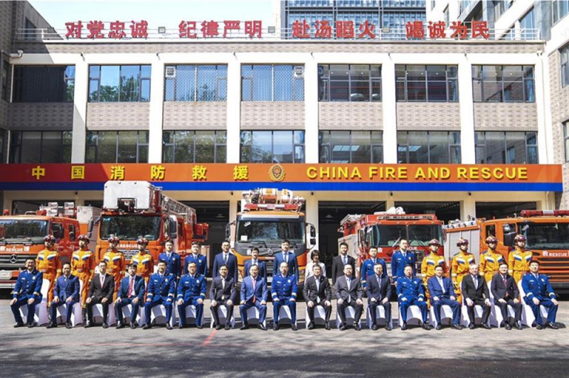 Deputy Minister Nguyen Van Long meets a number of top Chinese officials while visiting China -0