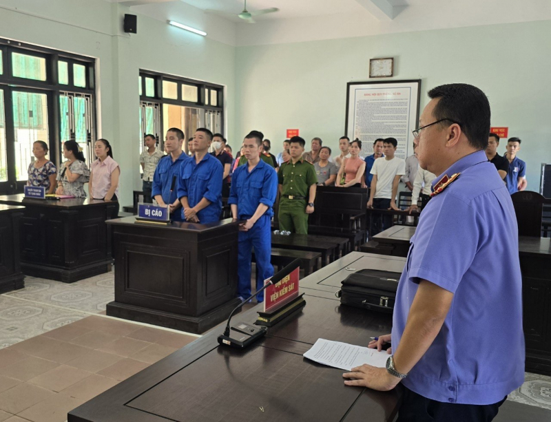 Lãnh án giết người do mâu thuẫn trong lúc ăn nhậu -0