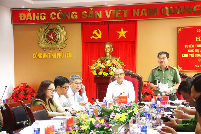 Công an Phú Yên lấy ý kiến xây dựng các dự án Luật do Bộ Công an chủ trì soạn thảo -0