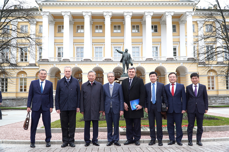 Tăng cường hợp tác trong lĩnh vực an ninh với các đối tác quốc tế -0