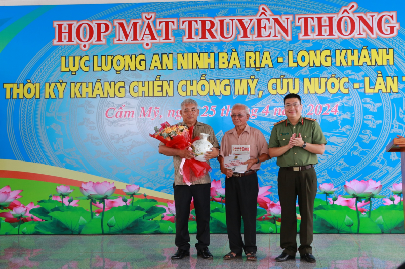 Họp mặt truyền thống lực lượng An ninh Bà Rịa - Long Khánh thời kỳ kháng chiến chống Mỹ cứu nước -0