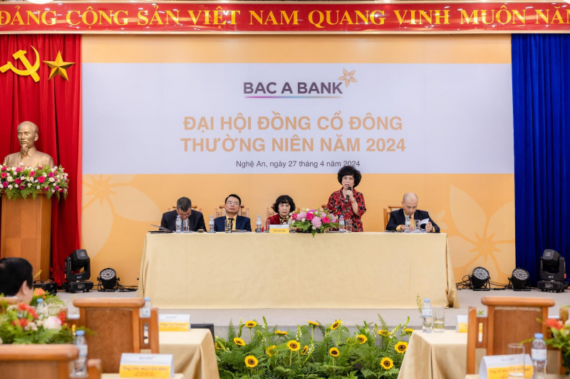 BAC A BANK ra mắt thành viên hội đồng quản trị nhiệm kỳ mới với mục tiêu tăng trưởng -0