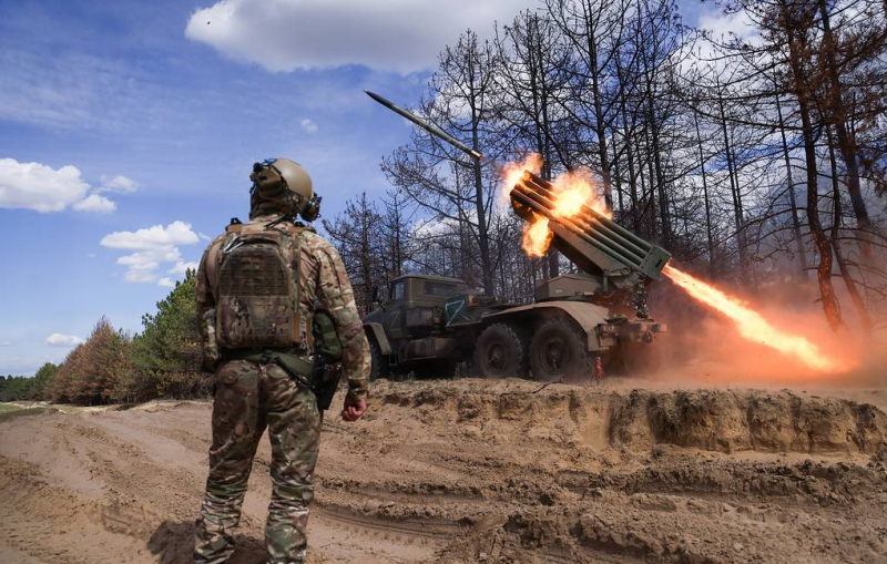 Nga bắn hạ loạt tên lửa ATACMS do Mỹ cung cấp cho Ukraine  -0