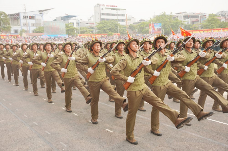 Hợp luyện Lễ mít tinh Kỷ niệm 70 năm Chiến thắng Điện Biên Phủ -0
