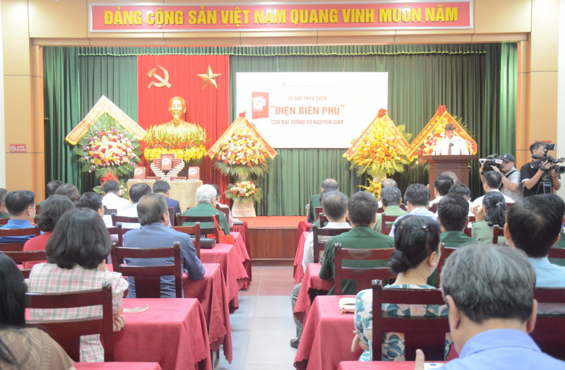 Tái bản lần thứ 9 sách “Điện Biên Phủ” của Đại tướng Võ Nguyên Giáp -0