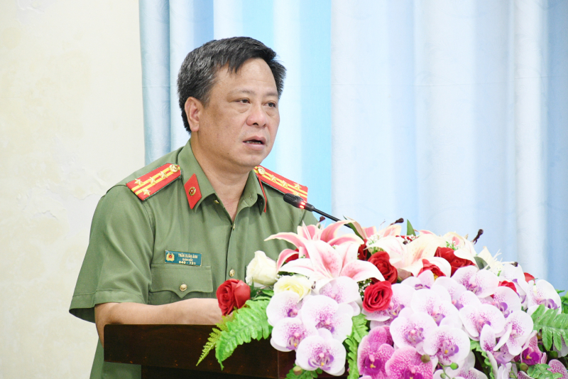 z5404050501824_8b51155ae320d1ab76f7908e815bb6b0.jpg -0