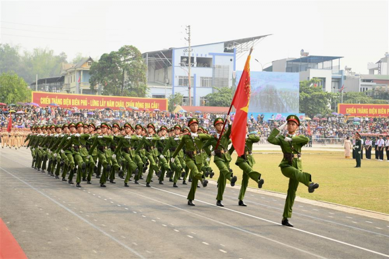 Drill to celebrate 70th Anniversary of the Dien Bien Phu Victory held -0