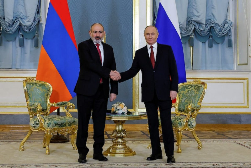 Nga rút bớt quân đội khỏi lãnh thổ đồng minh Armenia -0