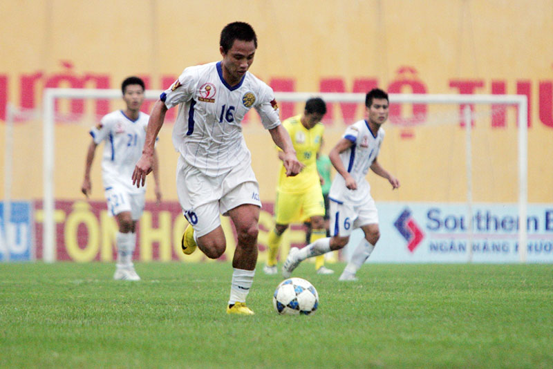 Cầu thủ sa ngã: Căn bệnh nhức nhối của bóng đá Việt -0