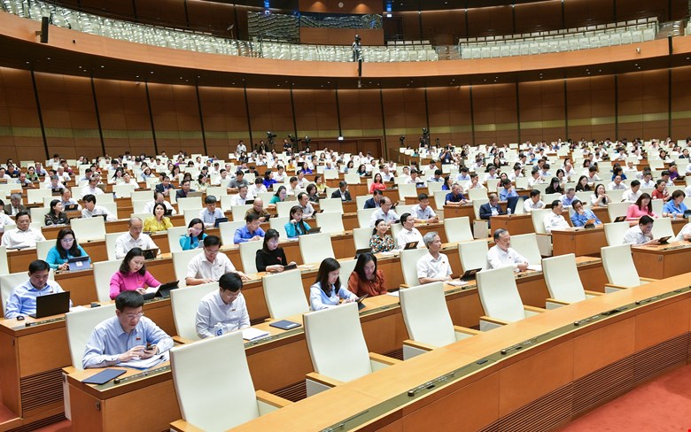 Uỷ ban Thường vụ Quốc hội nhất trí phương án cấm tuyệt đối nồng độ cồn -0