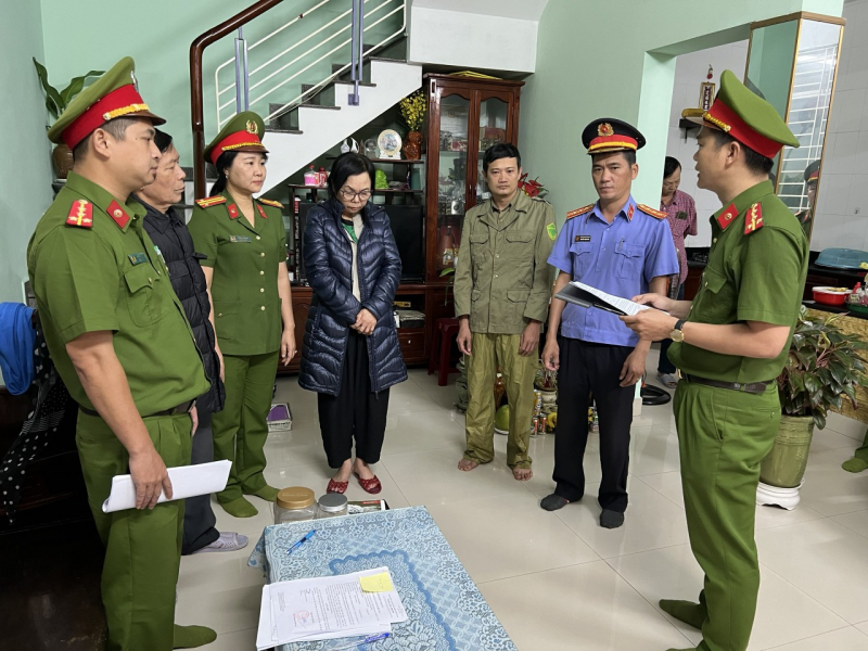 Bắt Giám đốc doanh nghiệp cấu kết với nữ kế toán mua bán hóa đơn trái phép -0