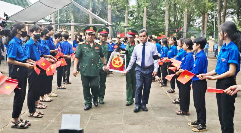 Truy điệu, an táng 21 hài cốt liệt sĩ quân tình nguyện, chuyên gia -1