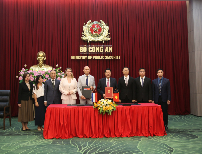 Ký Bản ghi nhớ triển khai Chương trình hợp tác giữa Bộ Công an Việt Nam và Bộ Ngoại giao Hà Lan về Công ước chống tra tấn -0