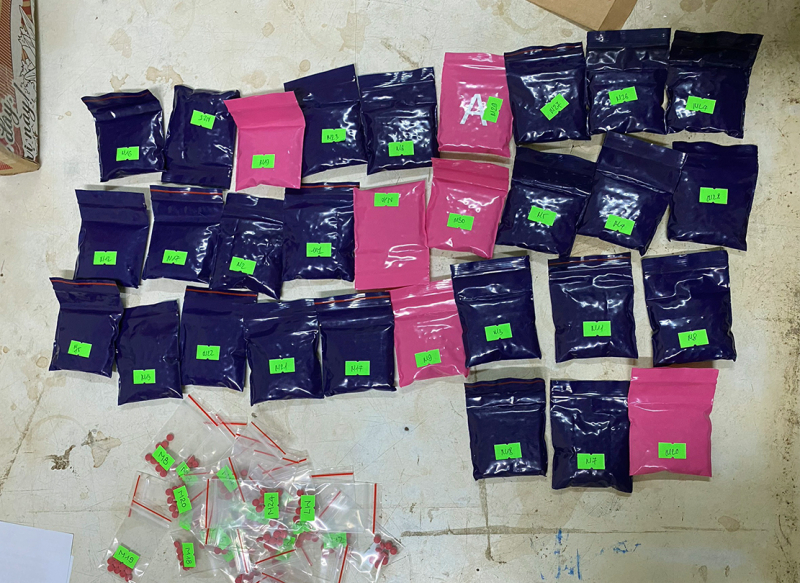 Công an Nghệ An bắt 11 đối tượng, thu giữ hơn 6.000 viên ma túy -0