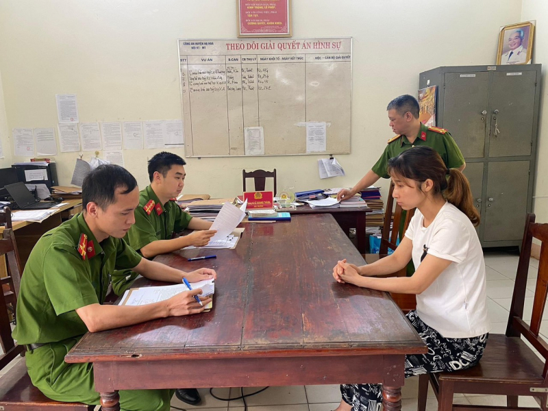 Khởi tố 4 đối tượng mua bán trái phép hóa đơn -2