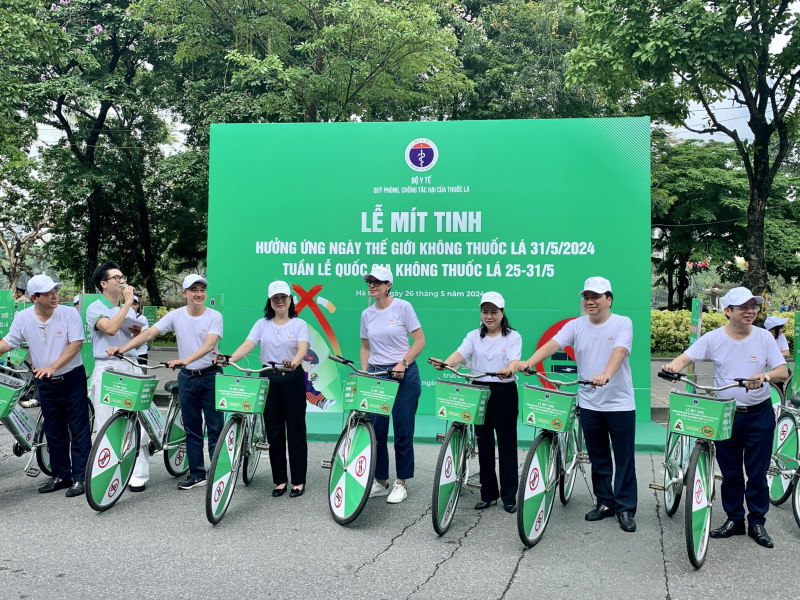 Bảo vệ trẻ em chống lại tác hại của thuốc lá -0