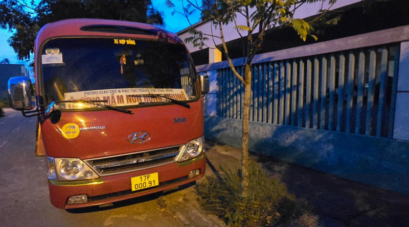 Khởi tố vụ án cháu bé 5 tuổi bị bỏ quên trên xe đưa đón học sinh  -0