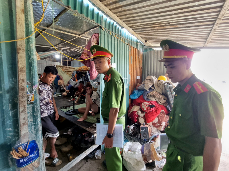 Phát hiện hơn 40 đối tượng dương tính với ma tuý trong công trường xây dựng -0
