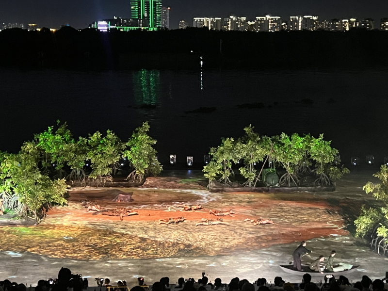 Sôi nổi các hoạt động tại Lễ hội sông nước TP Hồ Chí Minh  -0