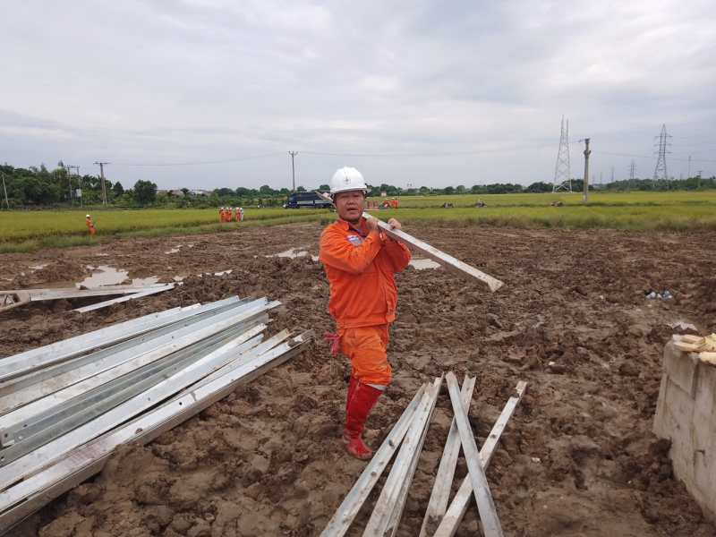 Gần 200 nhân lực tiếp sức cho dự án trọng điểm đường dây 500 kV mạch 3 -0