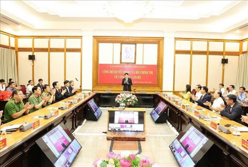 Senior Lieutenant General Nguyen Duy Ngoc appointed as Chief of Party Central Office -0