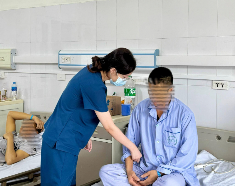 Ngộ độc gan sau nửa tháng uống thuốc nam -0