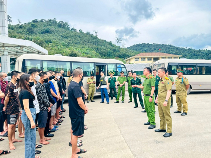 “Thiên đường” không giống như trên mạng -0