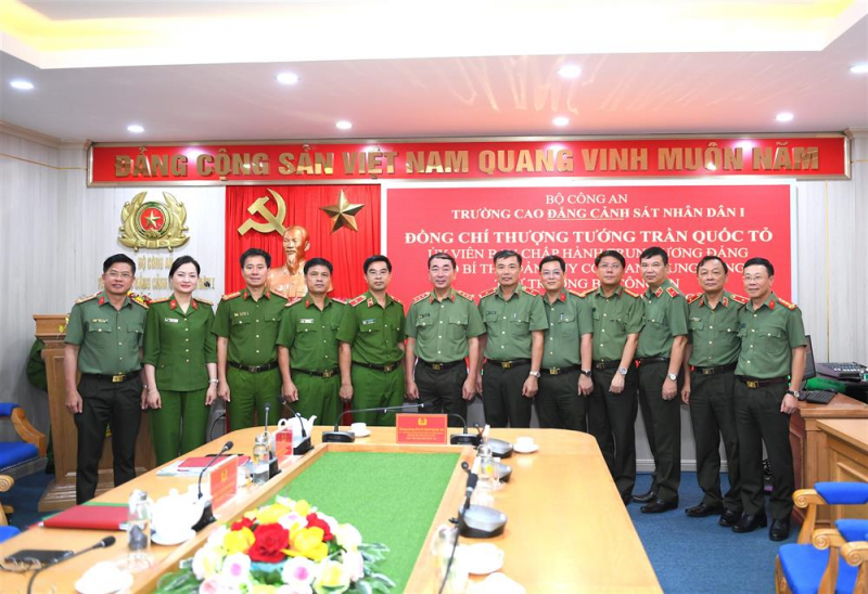 Tiếp tục đổi mới căn bản, toàn diện công tác giáo dục, đào tạo trong CAND -0