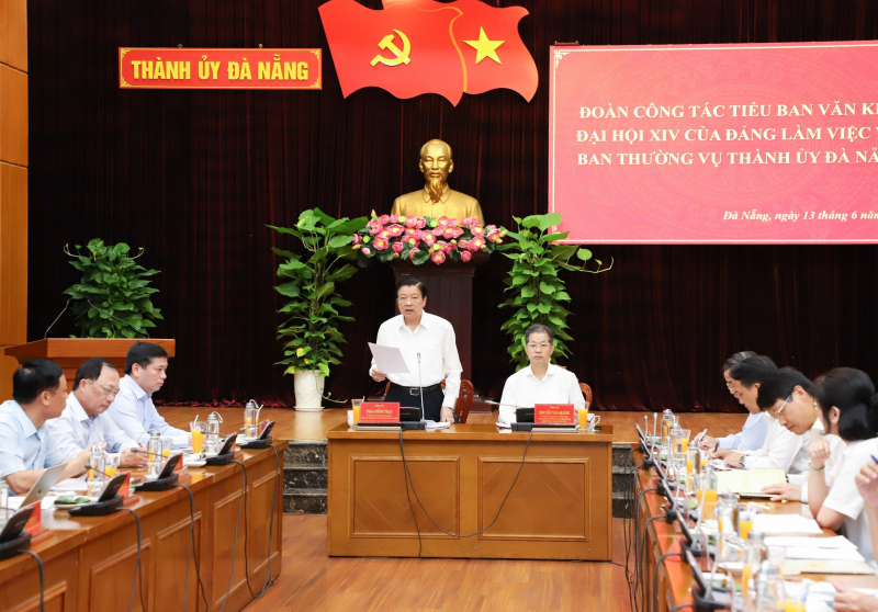 Đoàn Tiểu ban Văn kiện Đại hội XIV của Đảng làm việc với Thành uỷ Đà Nẵng -0